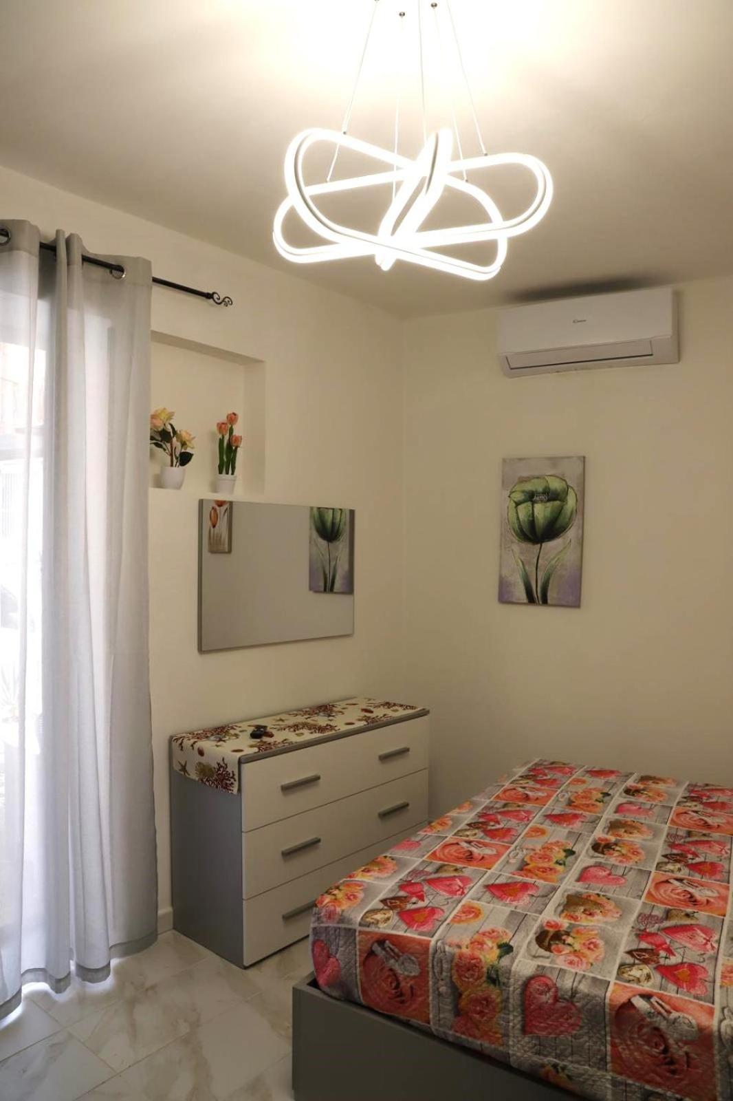 Lo Scarrozzo Room Palerme Extérieur photo